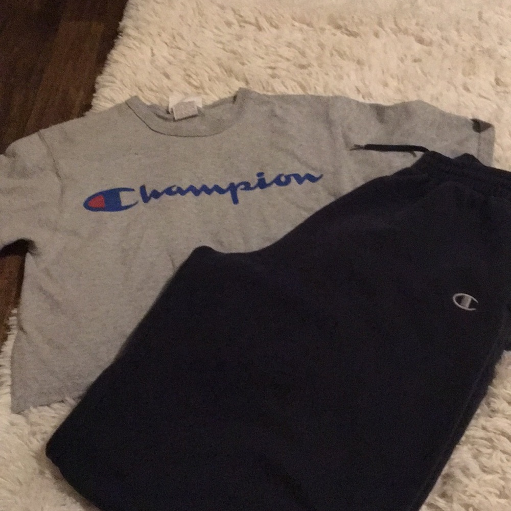 Champion crop and jogger set
